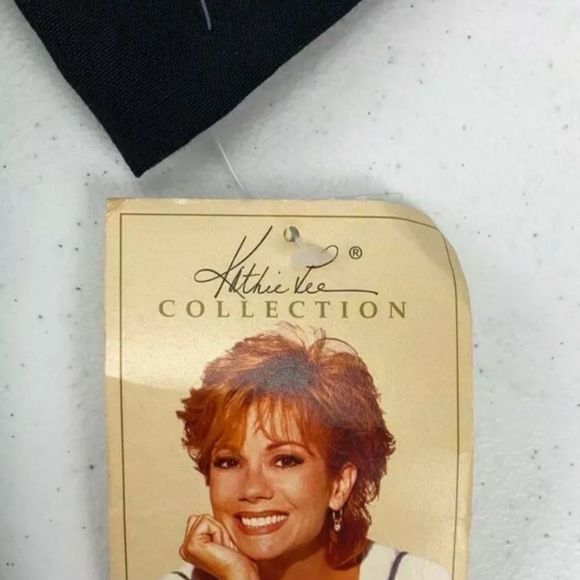 🌊KATHY LEE BLACK CARNIVAL BUTTON UP BLOUSE - Picture 4 of 8